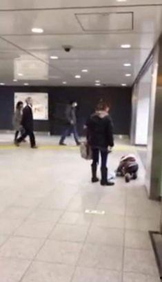 女子爆料火车站视频播放,女子火车站视频爆料引发热议